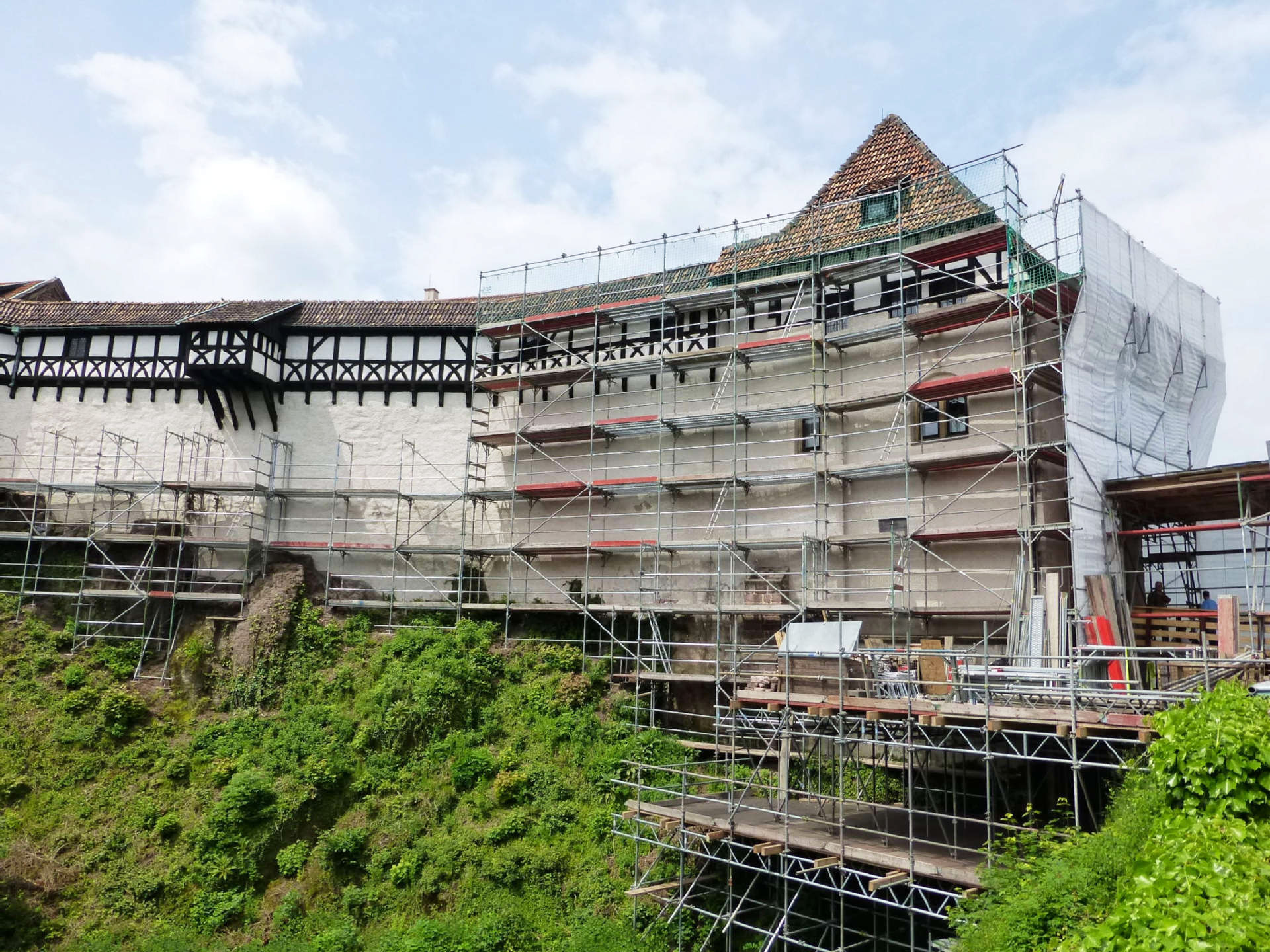 Wartburg Vorburg Eingerüstet