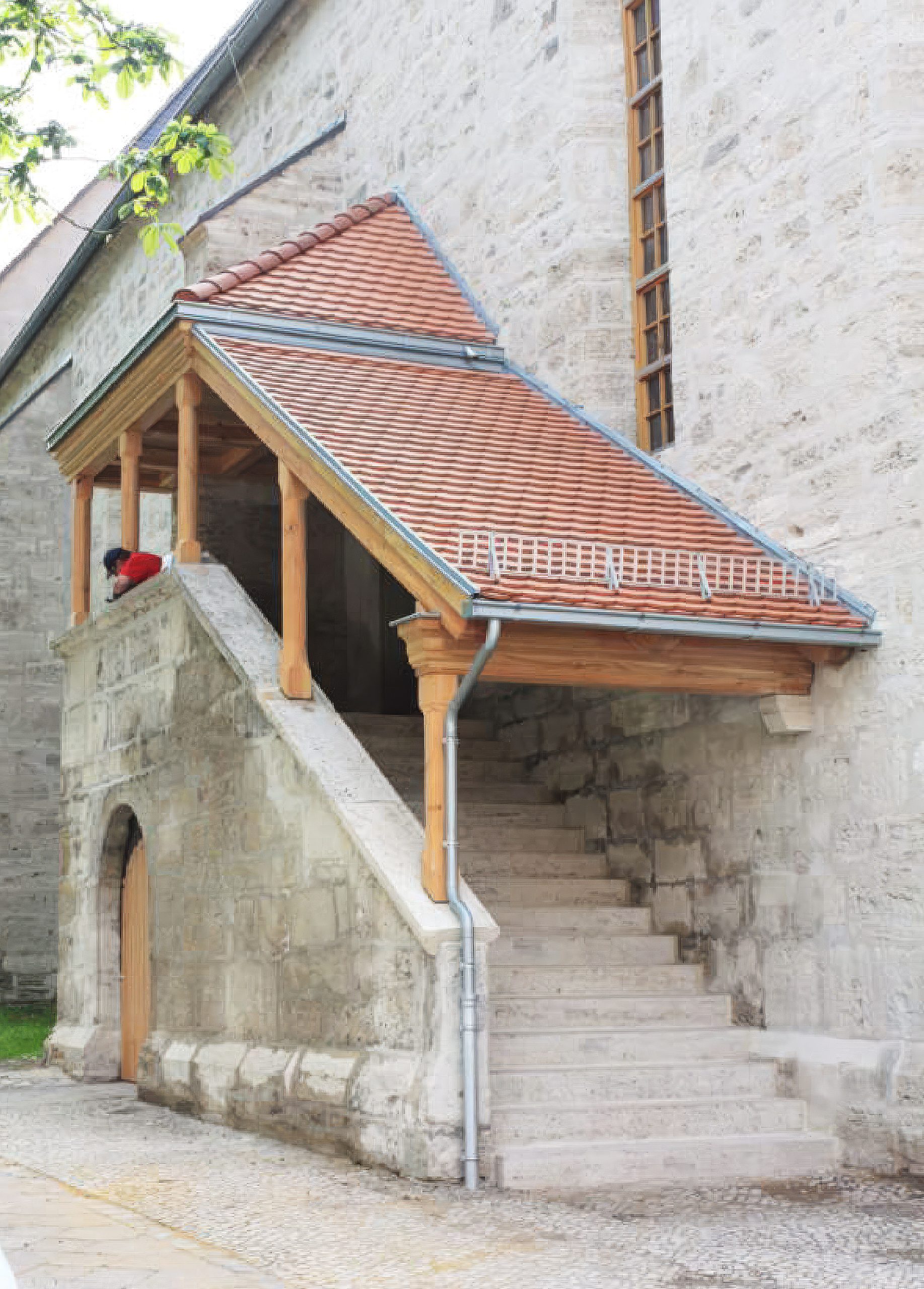 Stadtkirche Weissensee Seiteneingang Saniert